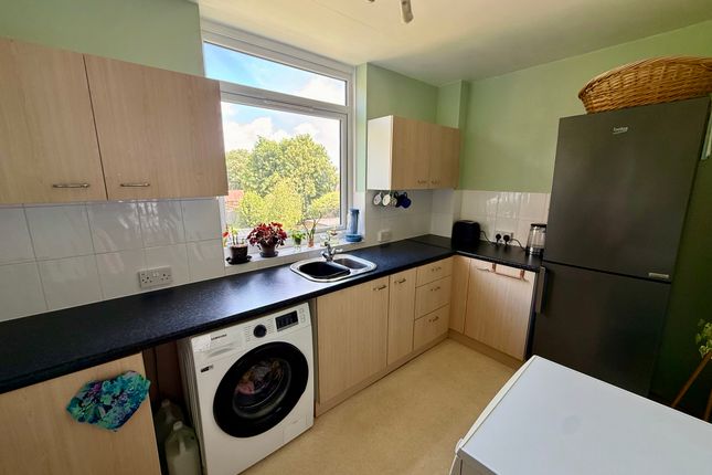 4, St. Annes Road, Eastbourne photo 5