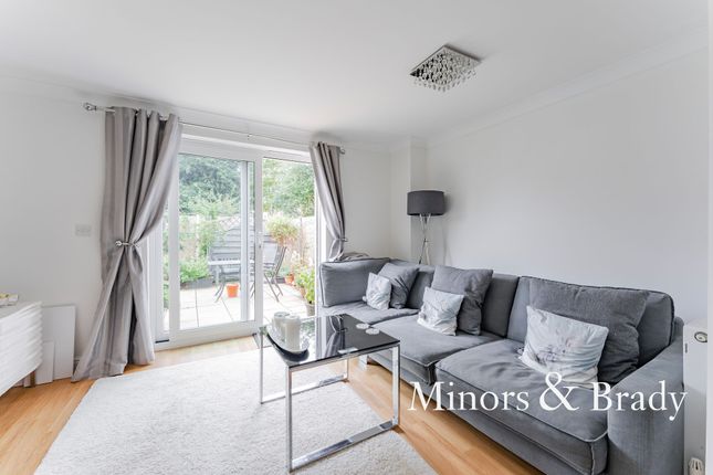 7 Bradfield Drive, Great Yarmouth photo 4