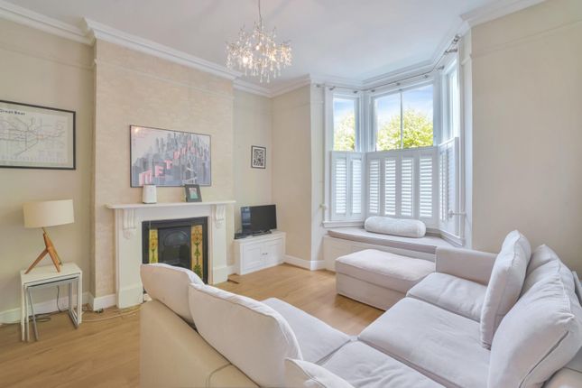60, Melbourne Grove, London photo 3