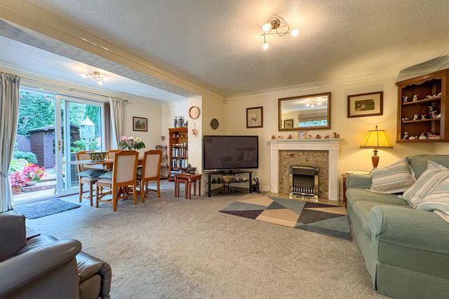 9, Scott Close, Sandbach photo 3