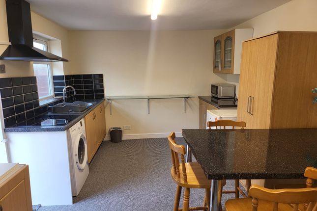 Studio to rent in Martindale Road, Hounslow