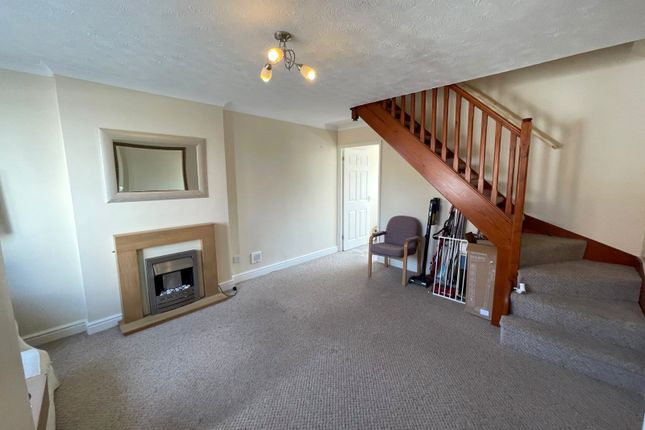 1, Heather Close, Devon photo 2