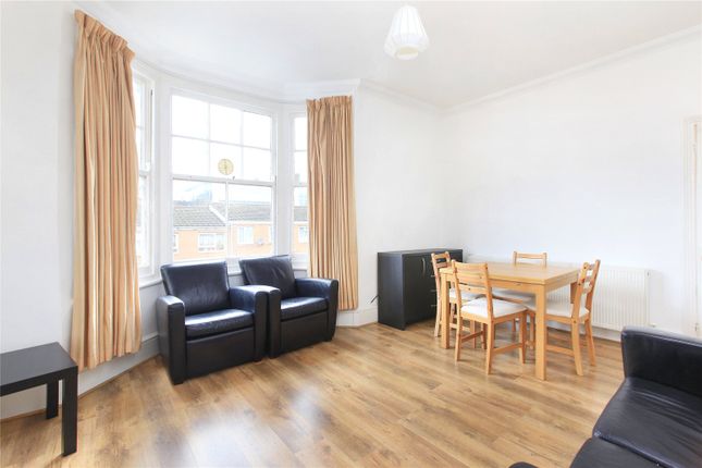 Flat to rent in Marcus Terrace, Wandsworth, London