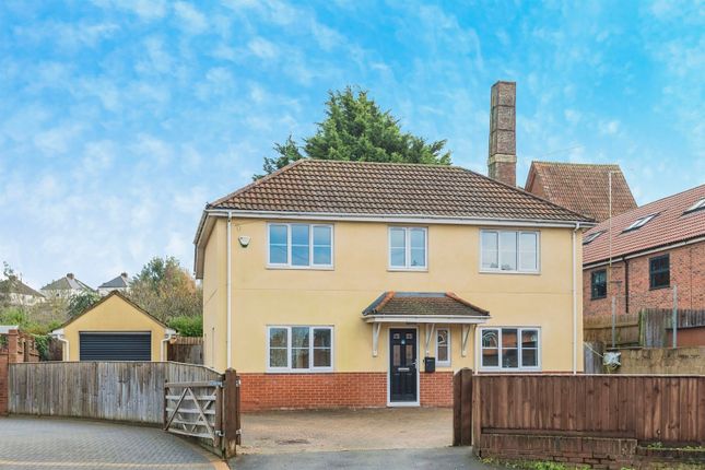 Thumbnail Detached house for sale in Station Road, Royal Wootton Bassett, Swindon