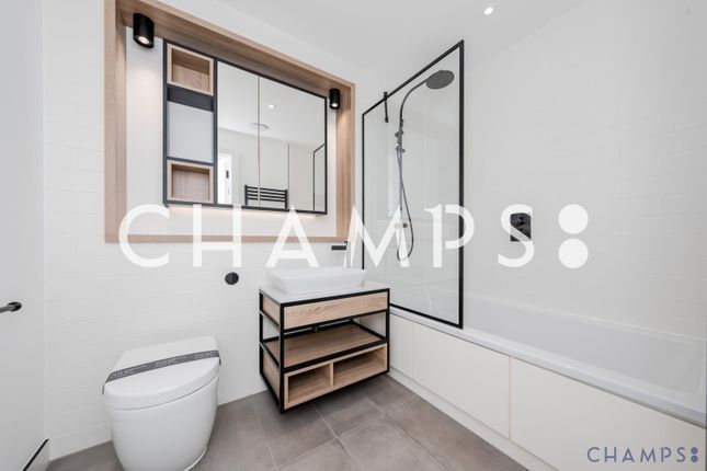 Flat 23 Bedingfeld House, 13 Leamore Street, London photo 4