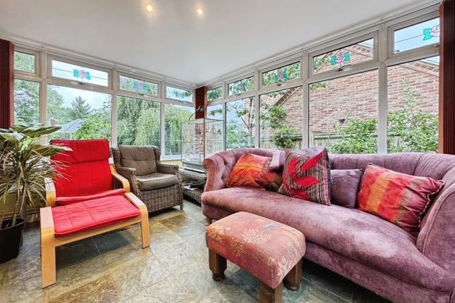 Bank Cottage,, Handleton Common, High Wycombe photo 4