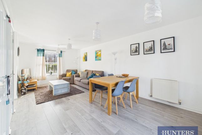 8, Sunrise Drive, Filey photo 2