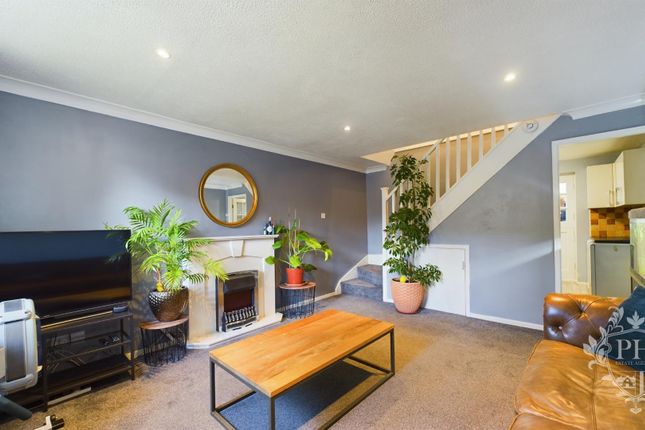38, Nursery Gardens, Yarm photo 2