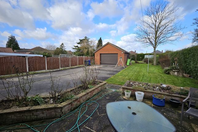 Bungalow for sale in High Street, Dunsville, Doncaster