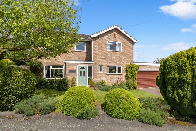 Thumbnail Detached house for sale in Cambridge Close, Upper Welland, Malvern, Worcestershire