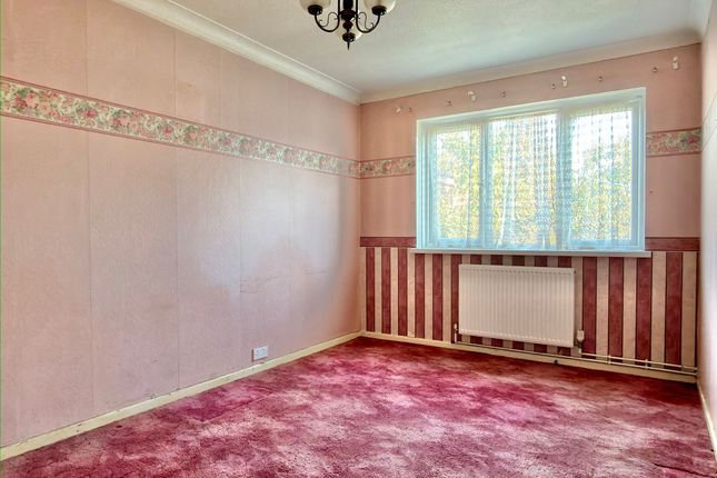 20 Mopley Close, Southampton photo 3