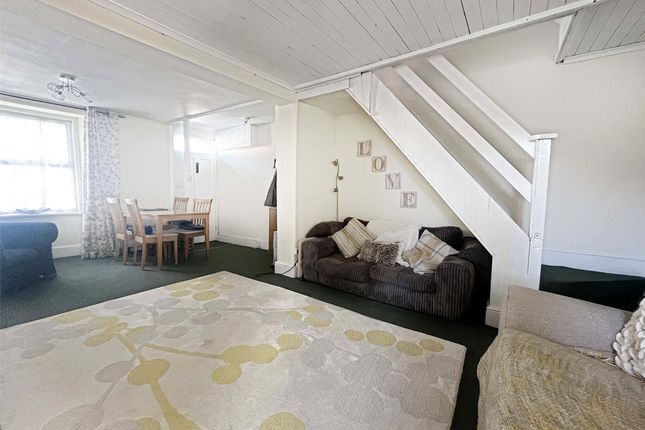2, Barn Lane, Cornwall photo 4