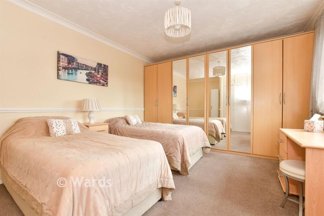 1, Linden Road, Westgate-On-Sea photo 4