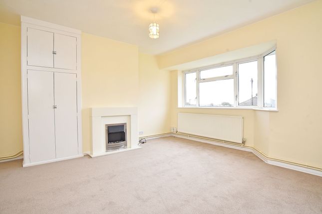 35 Eleanor Drive, Harrogate photo 3