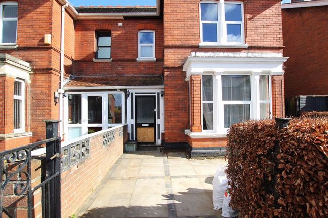 Thumbnail Semi-detached house to rent in Central Road, Linden, Gloucester