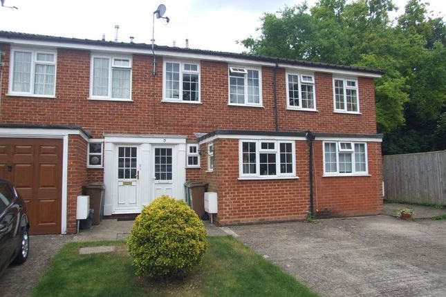 3-bed house on 29, Ferndown Close, Sutton, £2,275/mo