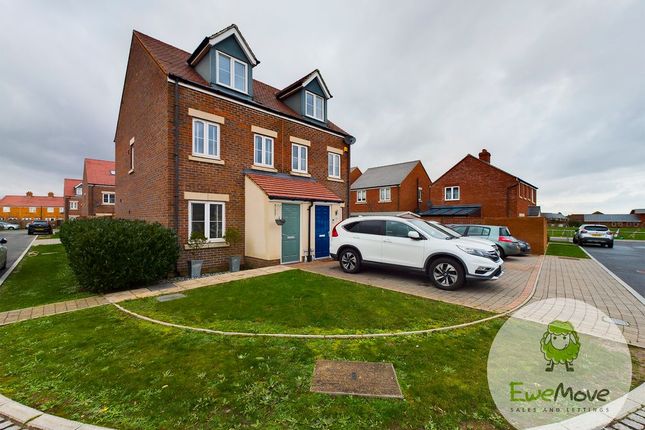 Thumbnail Town house for sale in Nutmeg Crescent, Iwade, Sittingbourne