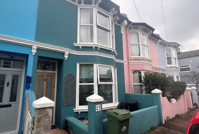 Thumbnail Terraced house to rent in Windmill Street, Brighton
