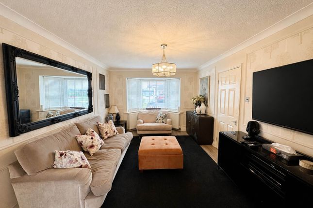 10, Glen Way, Liverpool photo 3