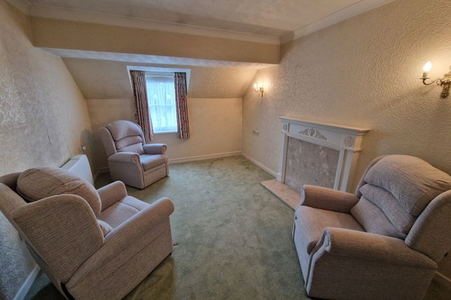 33 Hamilton Court, Salterton Road, Exmouth photo 4