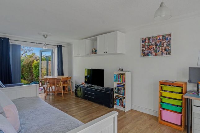 21, Oakwood Road, Birmingham photo 3