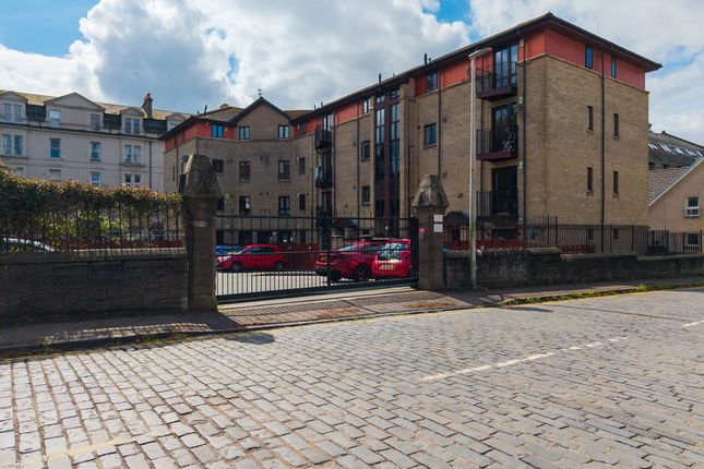 16 Baxter Park (1)