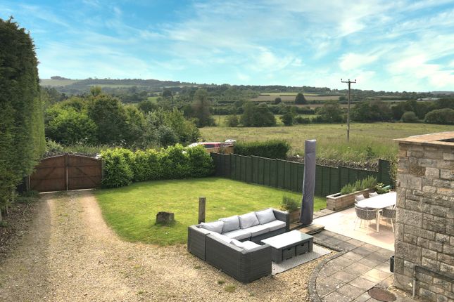 2, Shipton Cross Rds Cottage, Shipton Oliffe, Cheltenham photo 2