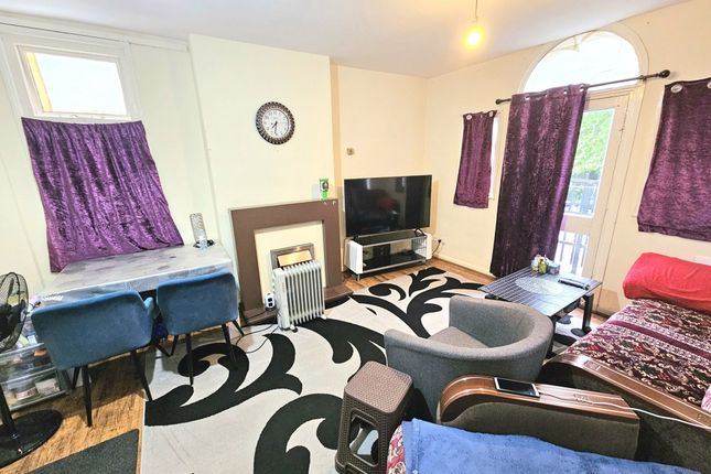 Flat 2 - 146, St. Saviours Road, Leicester photo 5