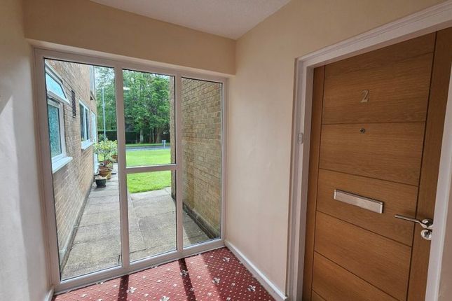 Flat 2, Hillside Court, Bolton photo 4