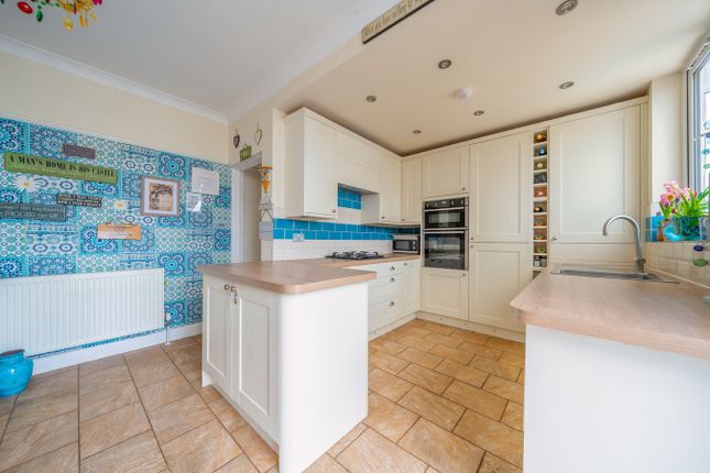 95, Green Lane, Shepperton photo 4