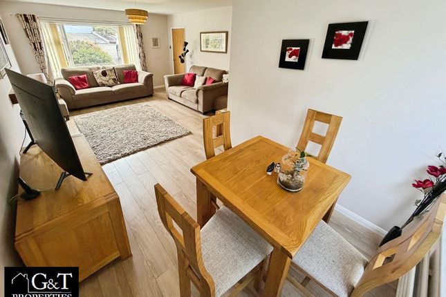 1 Maidstone Drive, Stourbridge photo 4