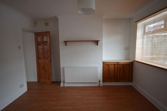 End terrace house to rent in Springfield Walk, Horsforth, Leeds