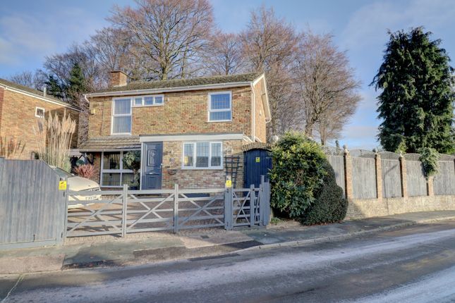 Thumbnail Detached house for sale in Pheasants Drive, Hazlemere, High Wycombe
