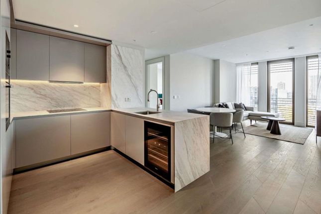 Flat 3903, 80 Houndsditch, London photo 5