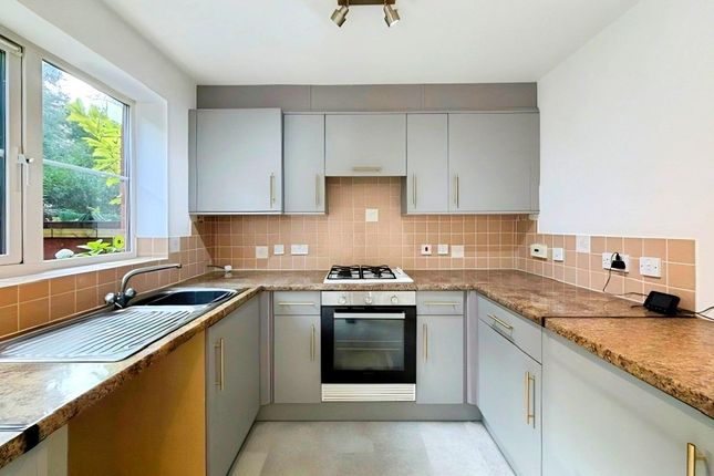 76 Llys Ael Y Bryn, Swansea photo 2