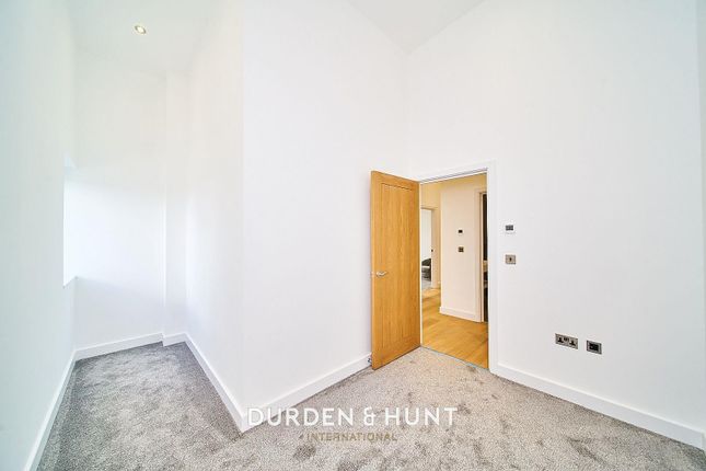 Flat for sale in Great Warley Street, Brentwood