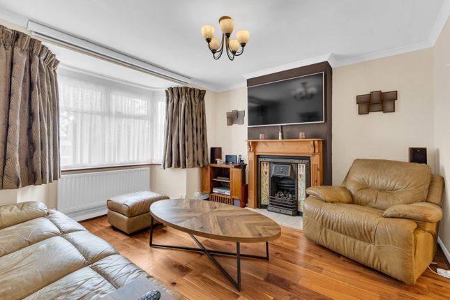 96, Meadway, Dunstable photo 2