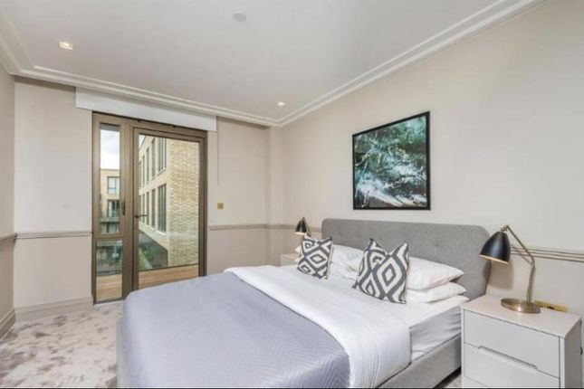 Flt 65 Apt 88, Queens Wharf,, 2, Crisp Road,, London photo 4