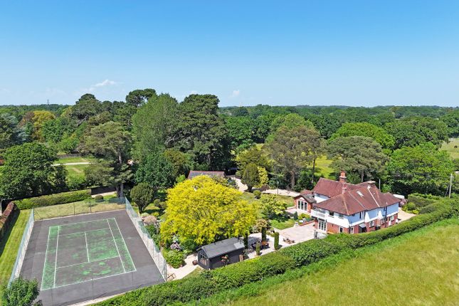 Forest Court House, Vaggs Lane, Lymington photo 2