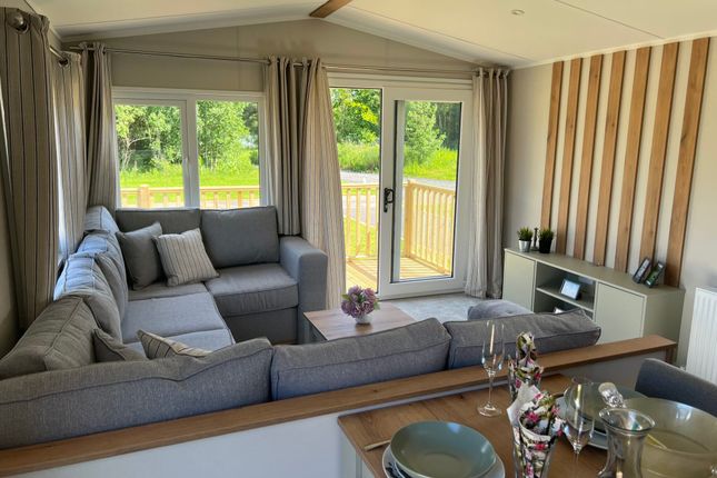 Borwick Ln, Warton, Carnforth photo 4