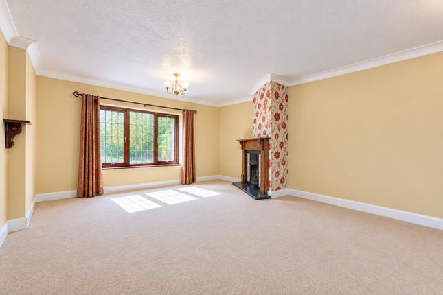 24, Nursery Gardens, Milton Keynes photo 5