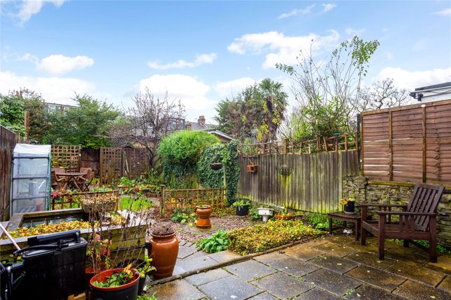Terraced house for sale in Dupont Road, London