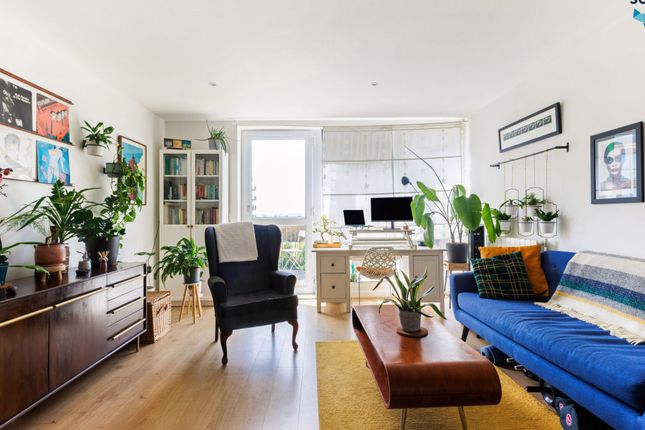 Flat 49 Deering House, 26 Ottley Drive, Kidbrooke, SE3 9FF photo 4