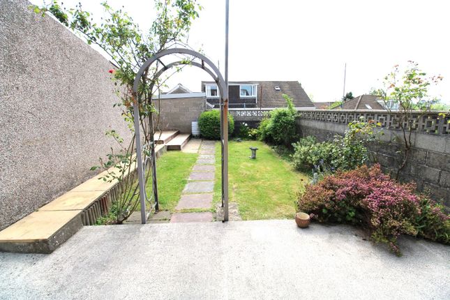 7, Milton Drive, Bridgend photo 4