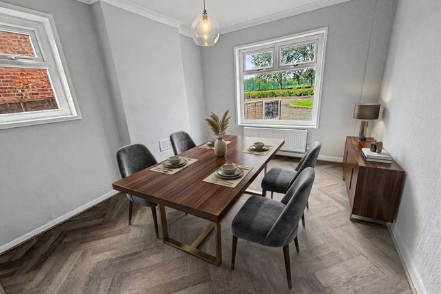 220 Littleton Road, Salford photo 4
