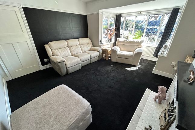 80, Abbey Road, Colwyn Bay photo 4