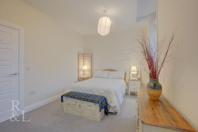 Flat for sale in Mundella House, Green Street, Meadows