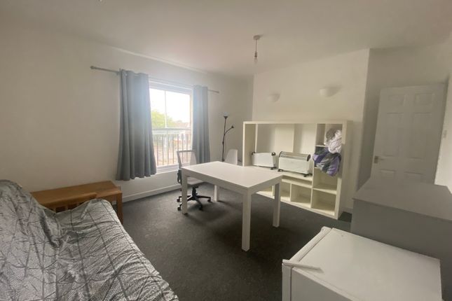 Flat 6, Northam Road, Southampton, SO14, Southampton photo 2