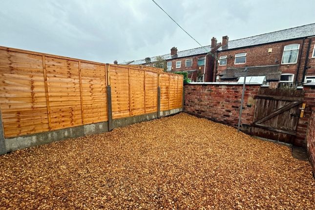 44, Florist Street, Stockport photo 3