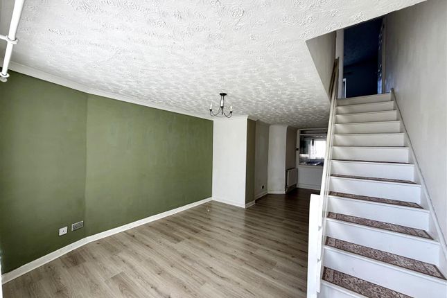 2, Strawberry Place, Swansea photo 2